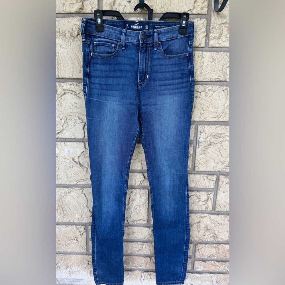 Hollister Size 26 Women's Dark Blue Skinny Jeans